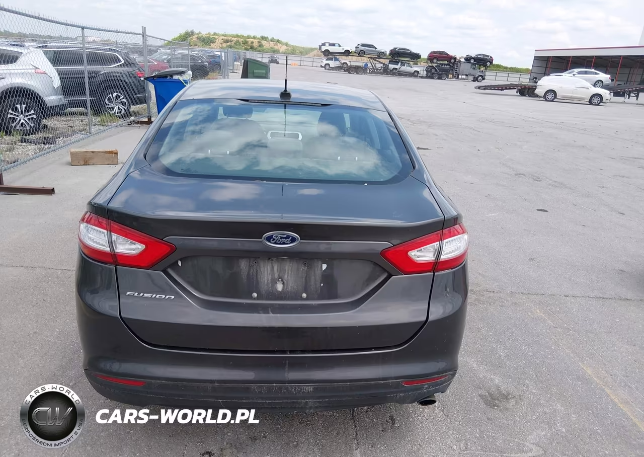 2016 Ford Fusion S VIN:3FA6P0G79GR332950 - 17