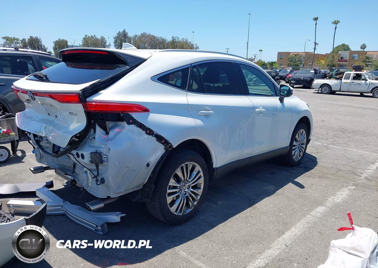 2023 Toyota Venza Xle VIN:JTEAAAAH4PJ131718 - 4