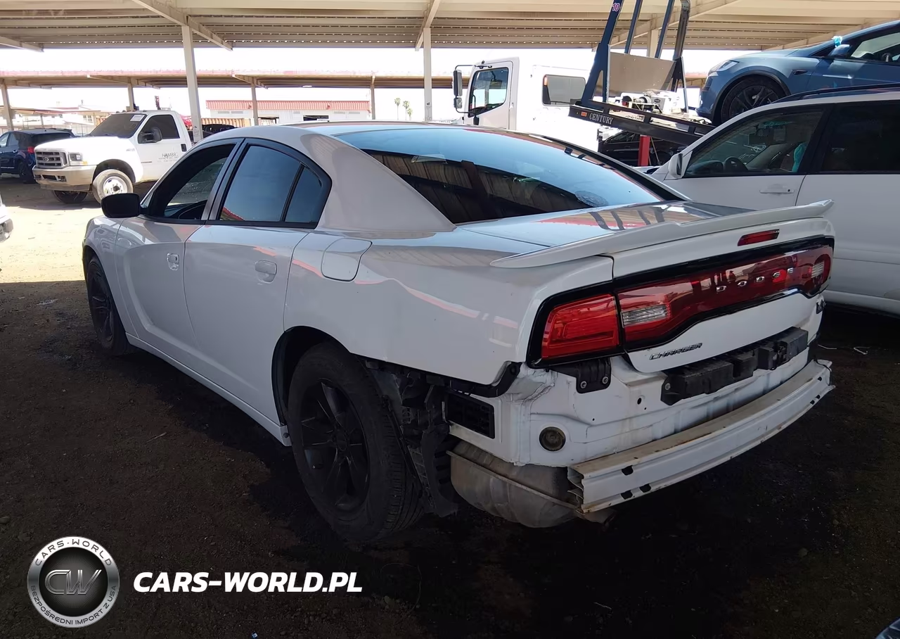 2013 Dodge Charger Se VIN:2C3CDXBG3DH579432 - 3