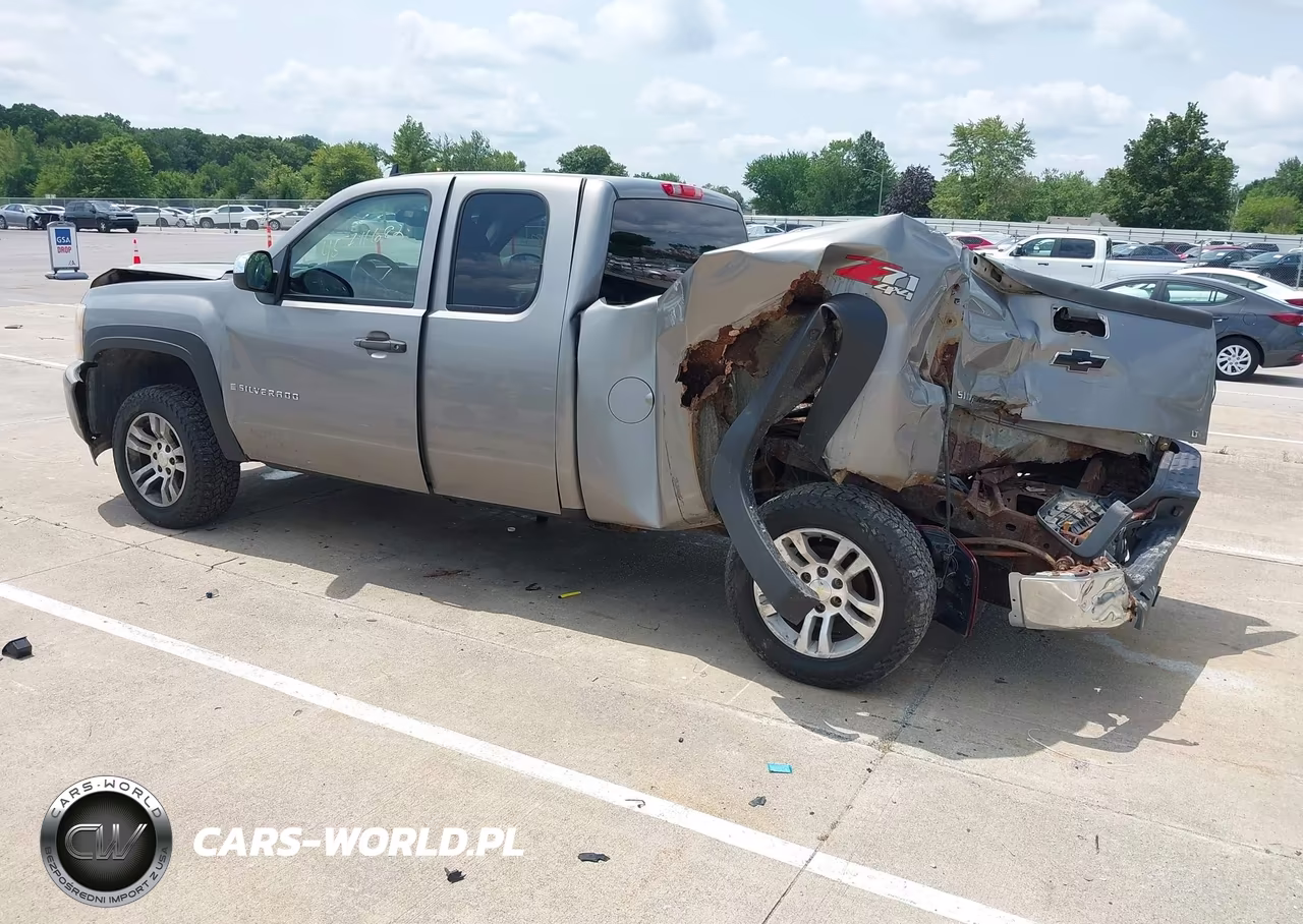 2008 Chevrolet Silverado 1500 Lt1 VIN:2GCEK19J381213137 - 3