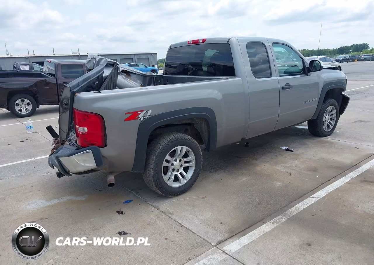 2008 Chevrolet Silverado 1500 Lt1 VIN:2GCEK19J381213137 - 4