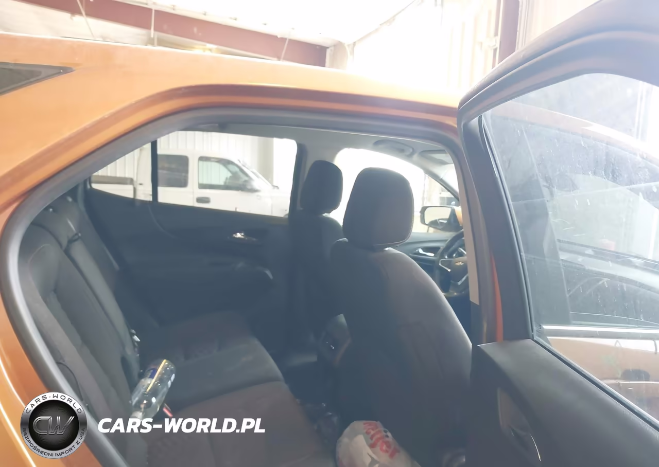 2019 Chevrolet Equinox Lt VIN:2GNAXKEV7K6113462 - 8