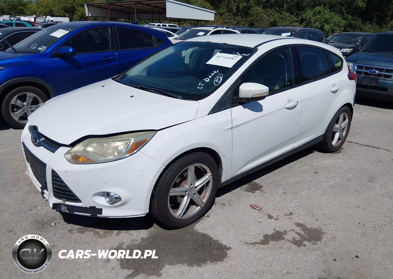 2014 Ford Focus Se VIN:1FADP3K25EL325459 - 2