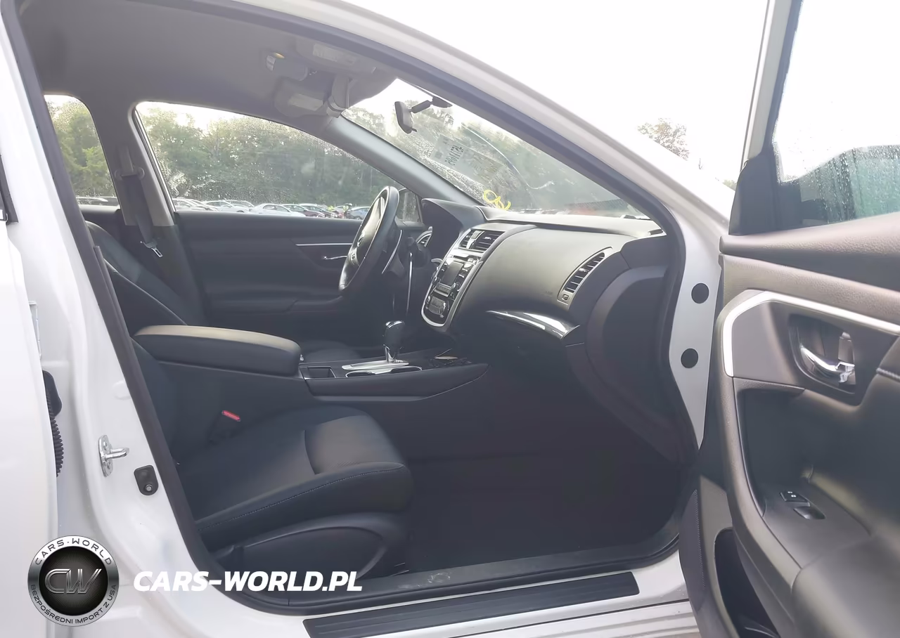 2018 Nissan Altima 2.5 Sr VIN:1N4AL3APXJC102968 - 5