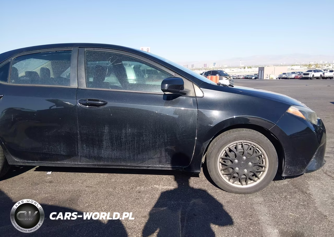 2015 Toyota Corolla Le VIN:2T1BURHE1FC444651 - 13