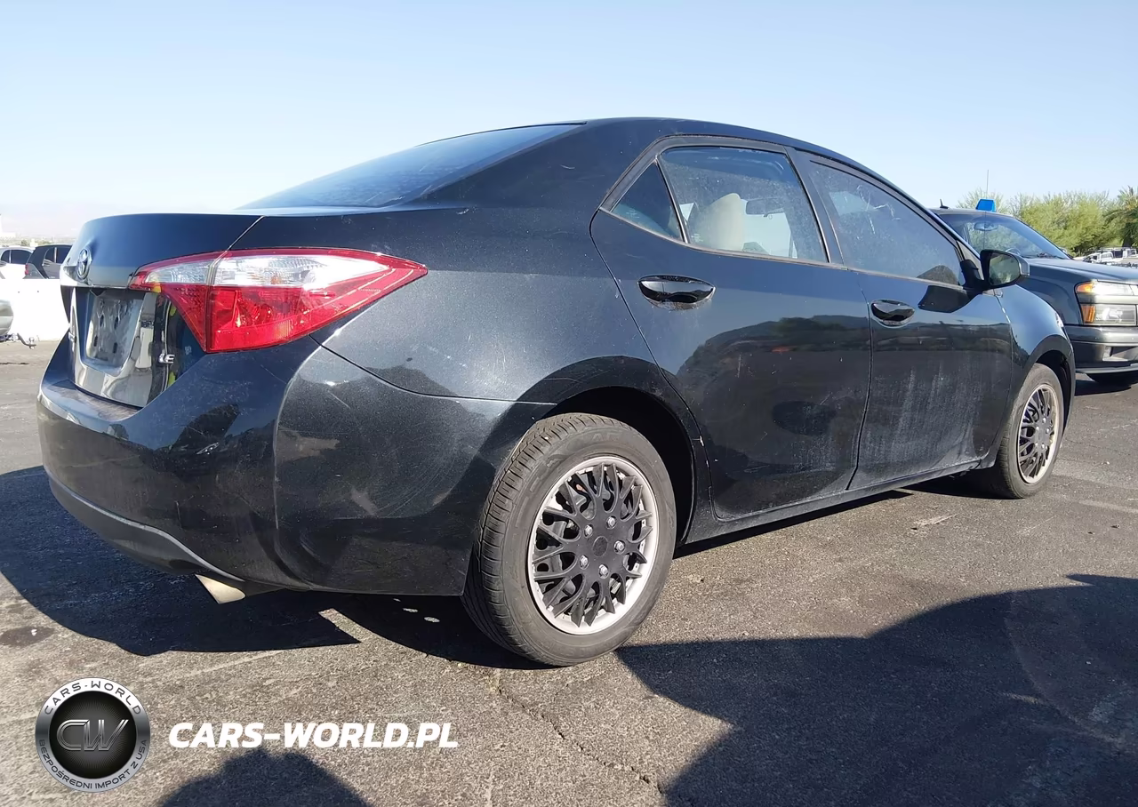 2015 Toyota Corolla Le VIN:2T1BURHE1FC444651 - 4