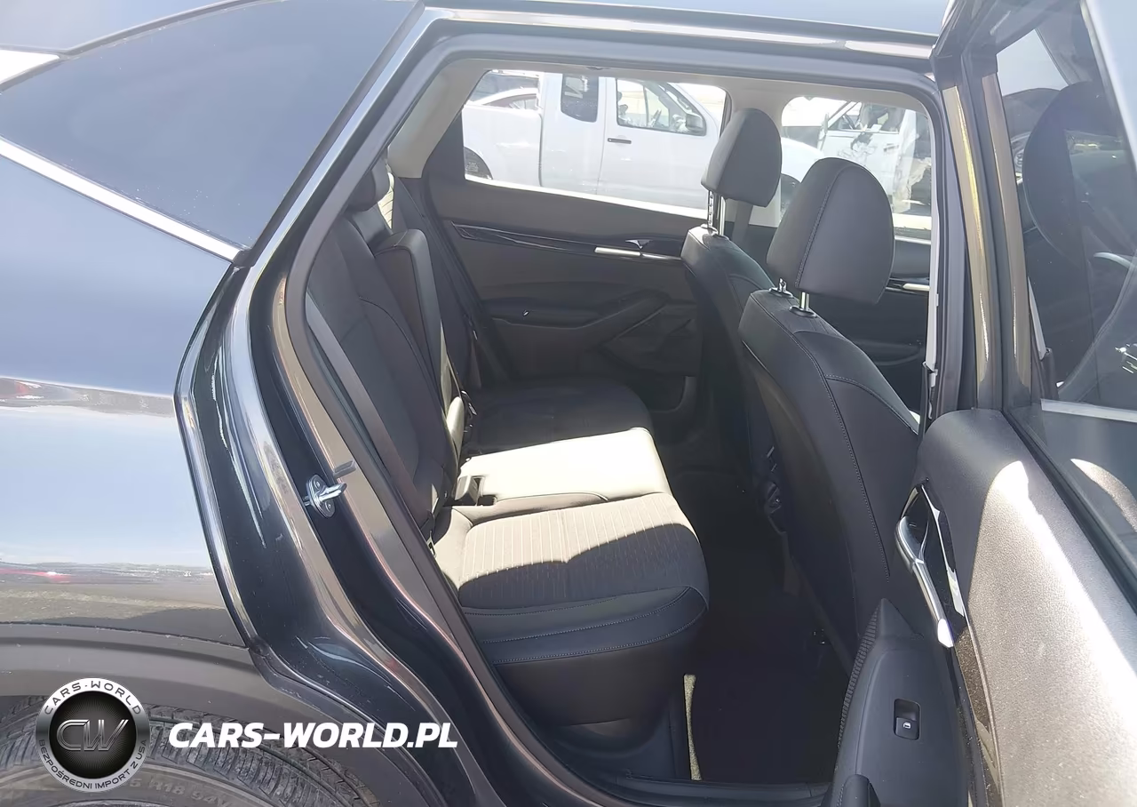 2023 Kia Seltos Nightfall Edition VIN:KNDEUCA22P7427399 - 8