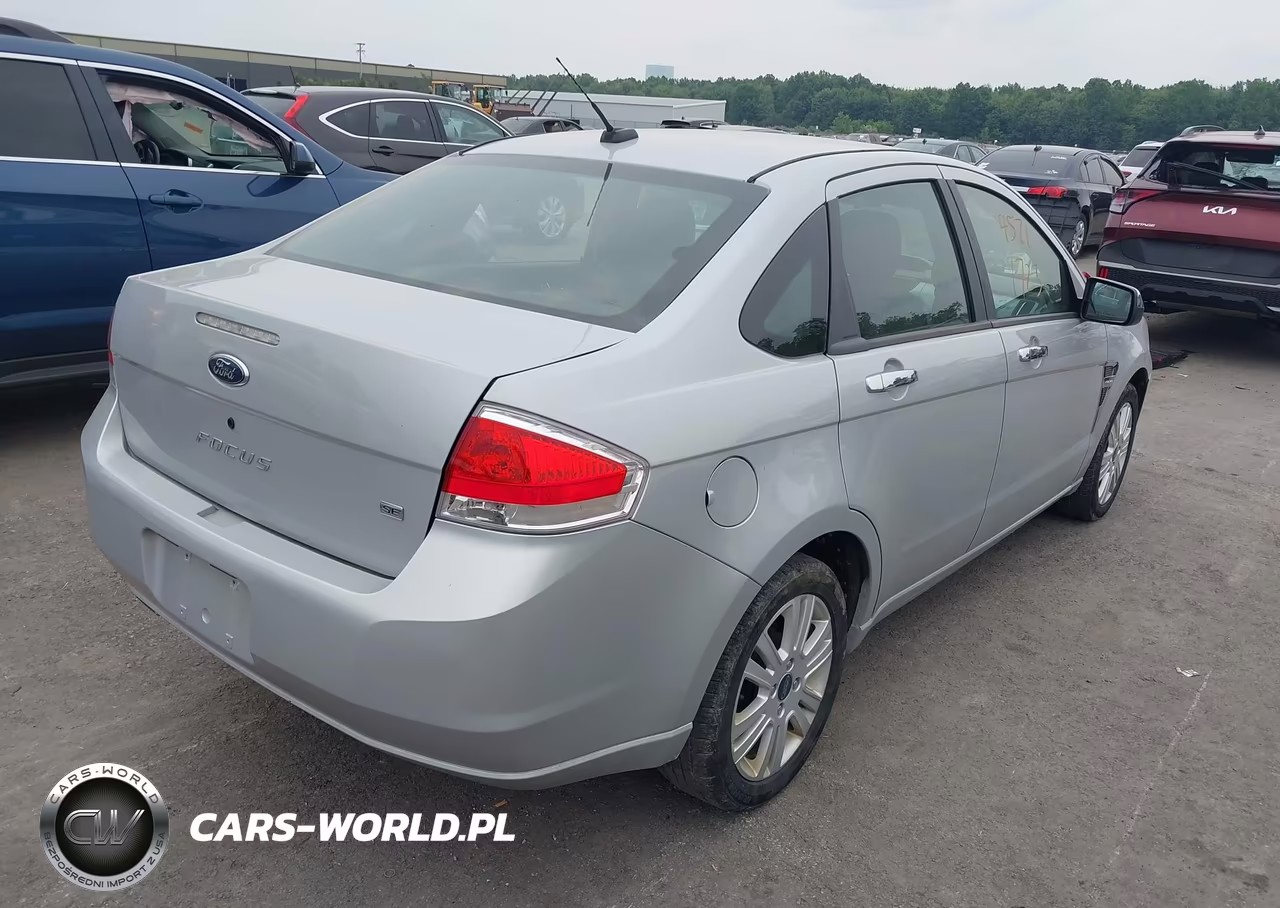 2008 Ford Focus Se-Ses VIN:1FAHP35N98W298874 - 4