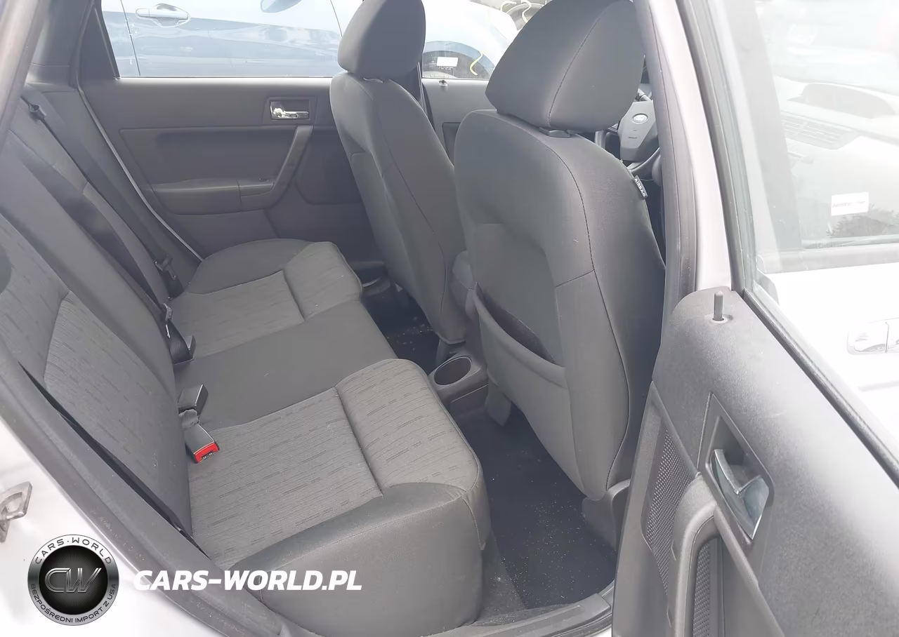 2008 Ford Focus Se-Ses VIN:1FAHP35N98W298874 - 8