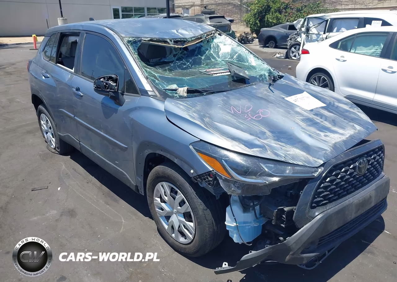2022 Toyota Corolla Cross L VIN:7MUAAAAG4NV027425 - 12