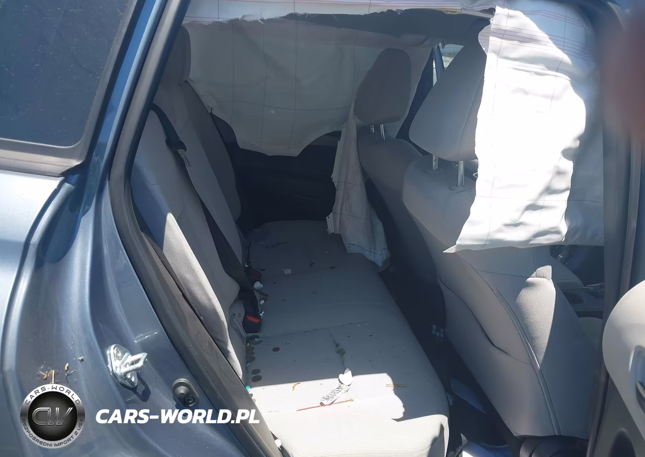 2022 Toyota Corolla Cross L VIN:7MUAAAAG4NV027425 - 8