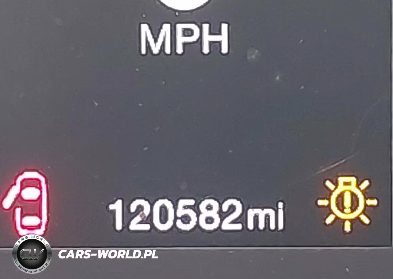 2017 Jeep Renegade Latitude VIN:ZACCJBBB5HPG38352 - 15