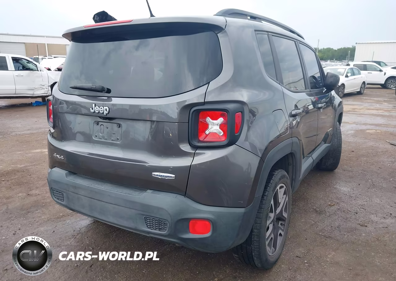2017 Jeep Renegade Latitude VIN:ZACCJBBB5HPG38352 - 4