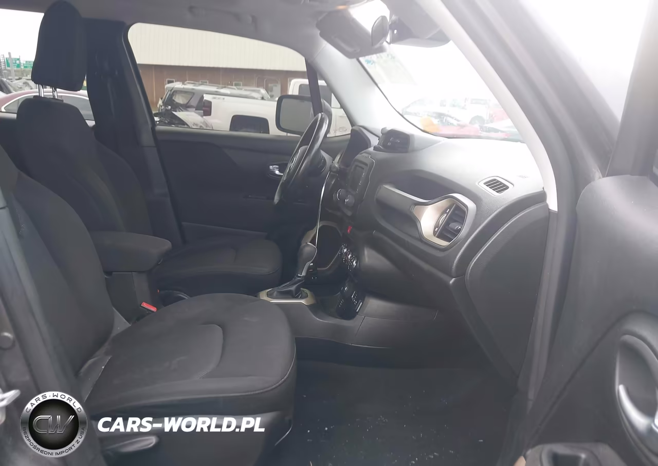 2017 Jeep Renegade Latitude VIN:ZACCJBBB5HPG38352 - 5