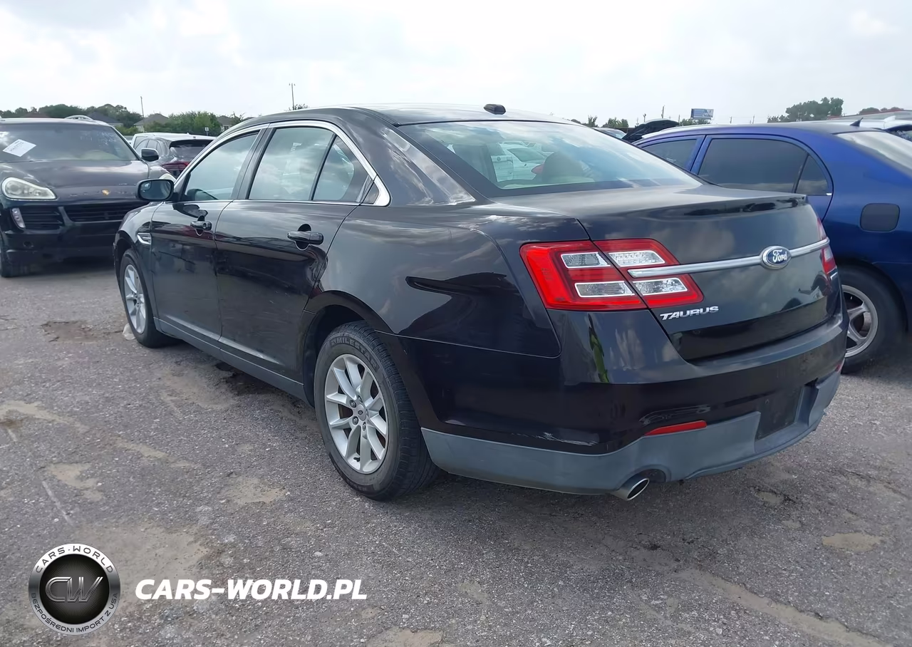 2013 Ford Taurus Se VIN:1FAHP2D82DG191823 - 3