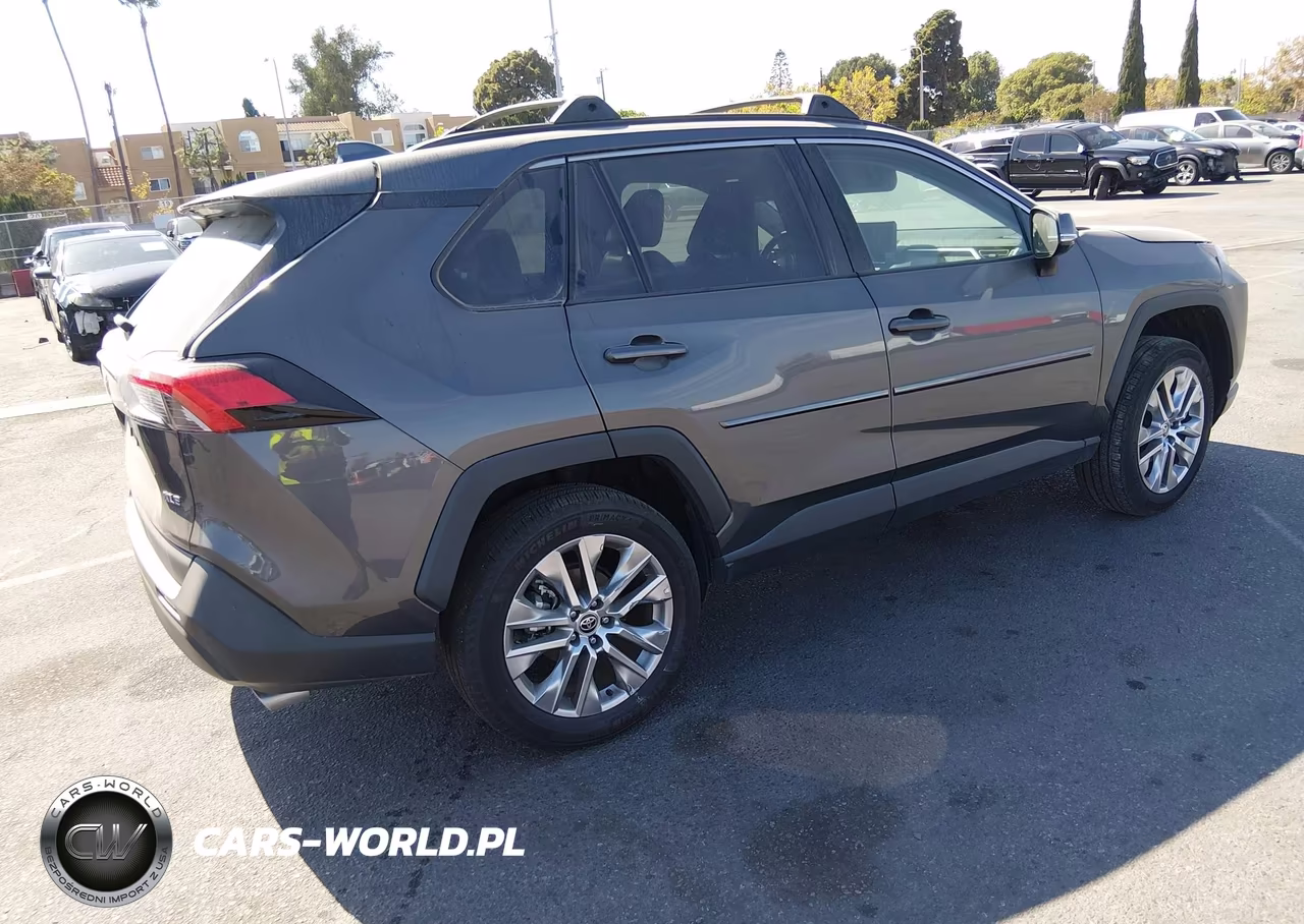 2024 Toyota Rav4 Xle Premium VIN:2T3C1RFV3RW305132 - 4