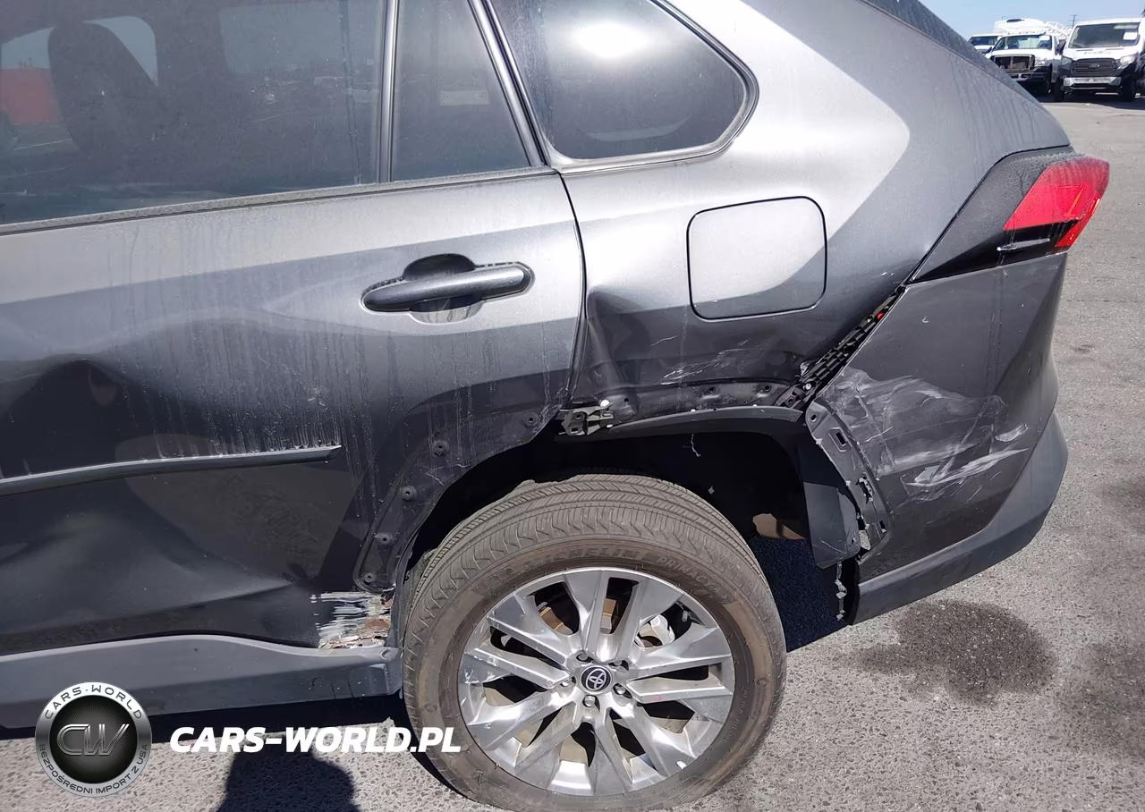 2024 Toyota Rav4 Xle Premium VIN:2T3C1RFV3RW305132 - 6