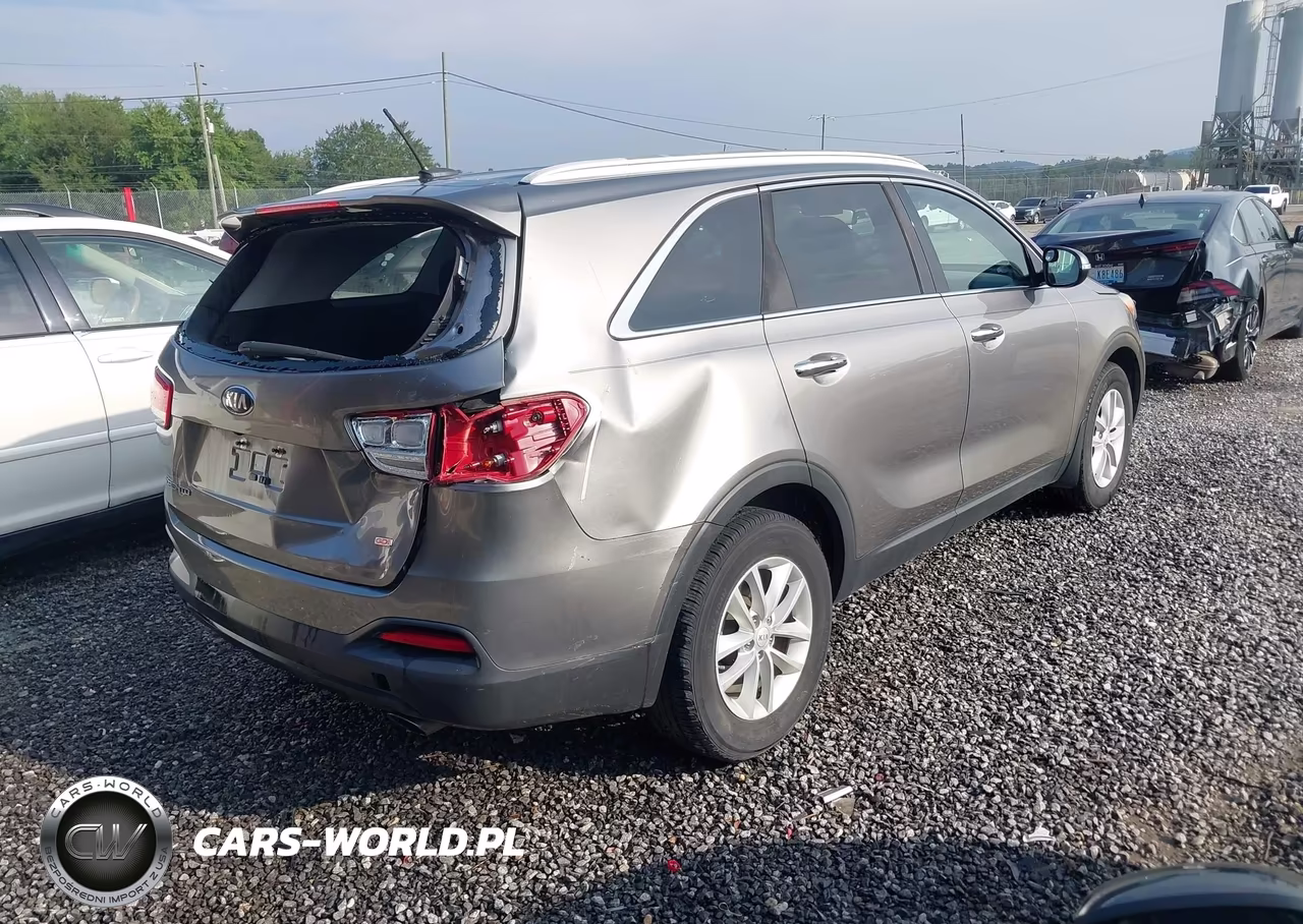 2017 Kia Sorento 2.4L Lx VIN:5XYPG4A36HG273055 - 4