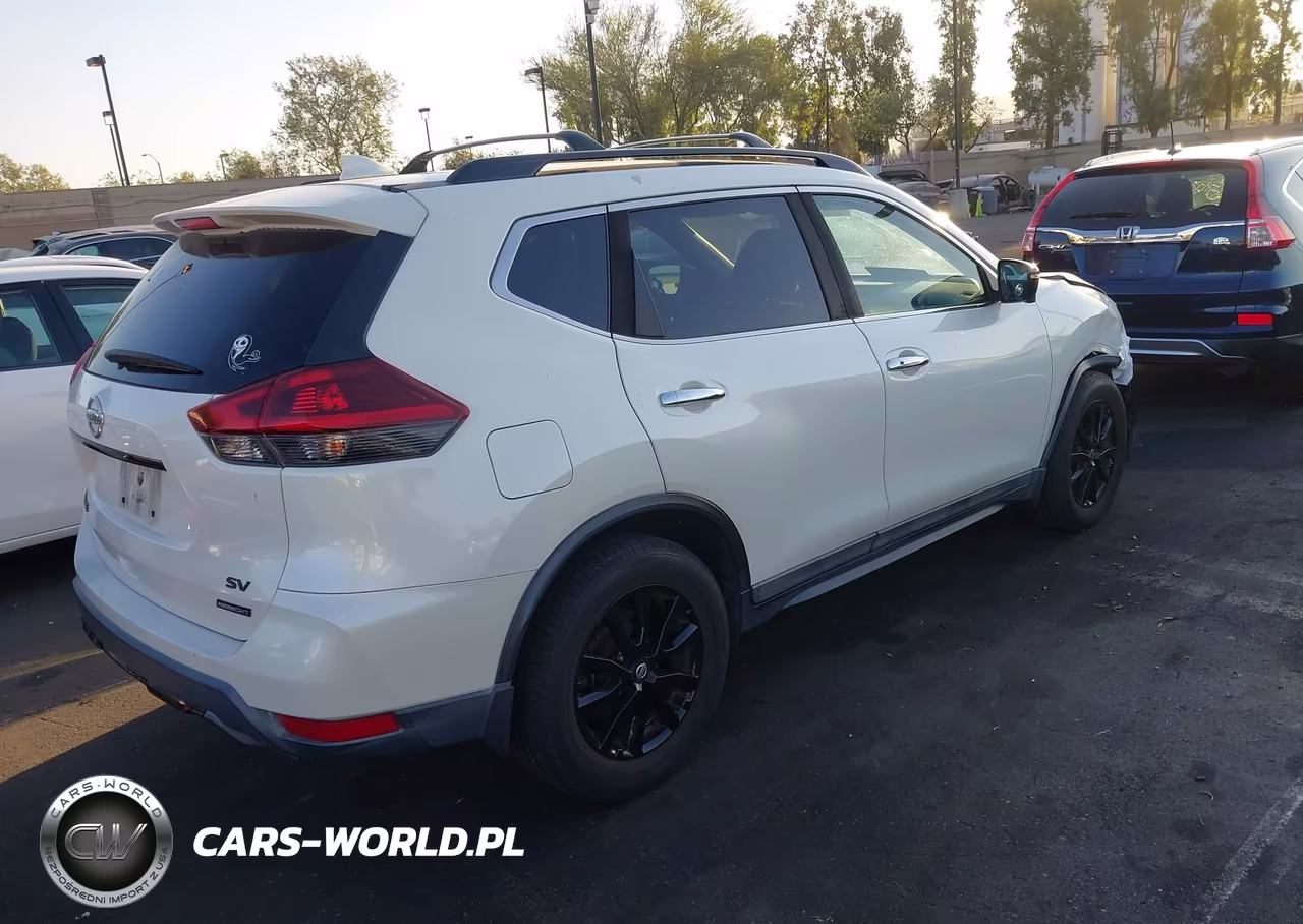 2018 Nissan Rogue Sv VIN:5N1AT2MT4JC721655 - 4