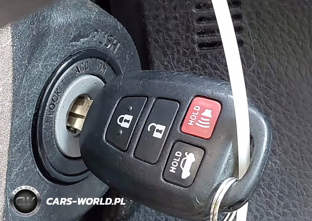 2017 Toyota Corolla Le VIN:5YFBURHE4HP659105 - 11