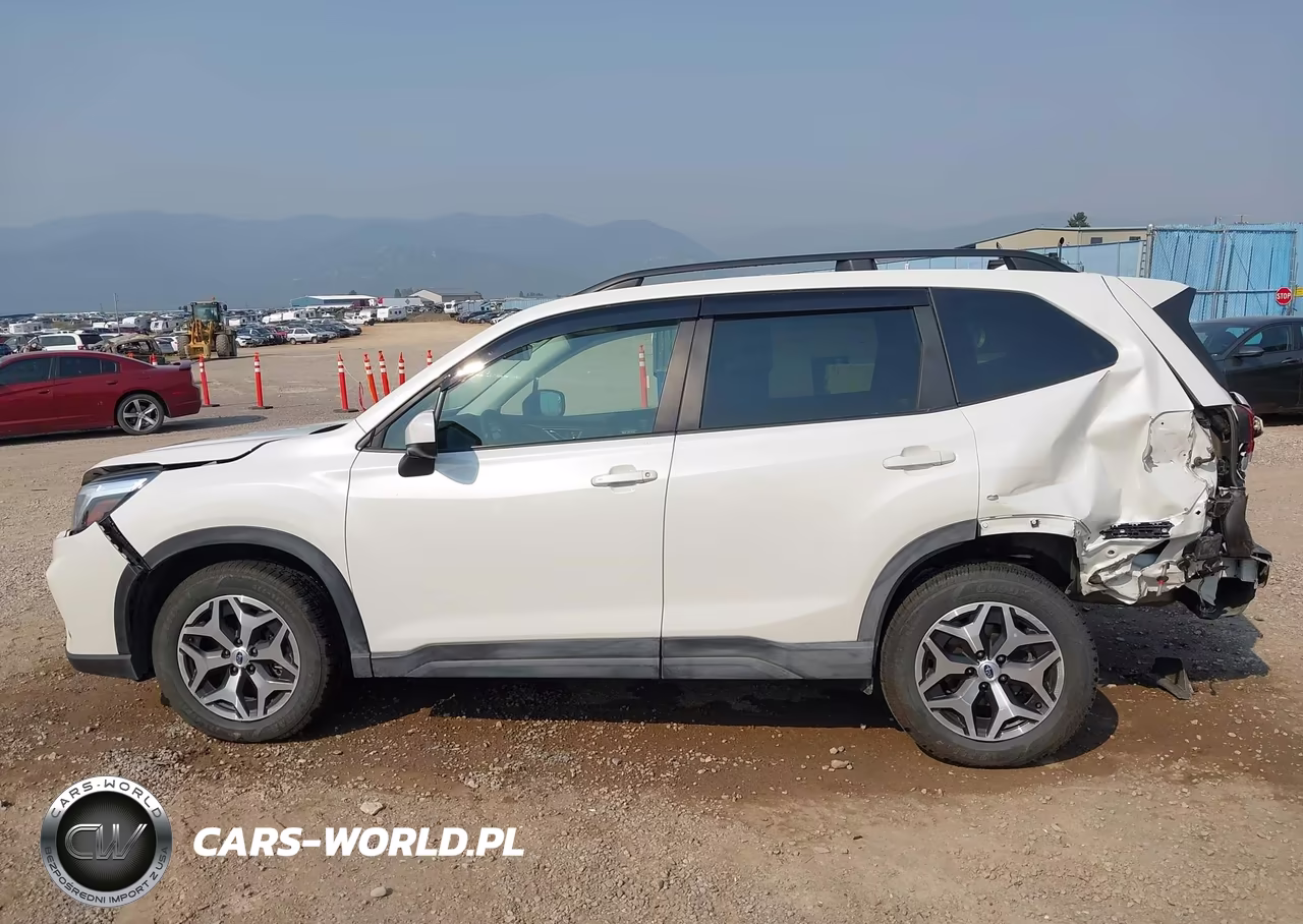2021 Subaru Forester Premium VIN:JF2SKAJC5MH467974 - 14