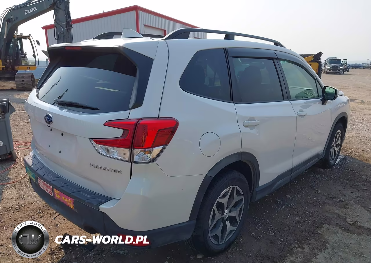2021 Subaru Forester Premium VIN:JF2SKAJC5MH467974 - 4
