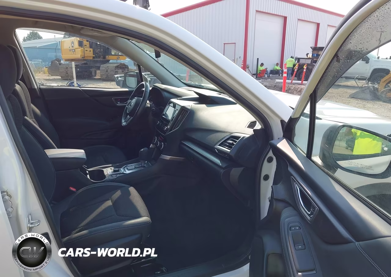2021 Subaru Forester Premium VIN:JF2SKAJC5MH467974 - 5