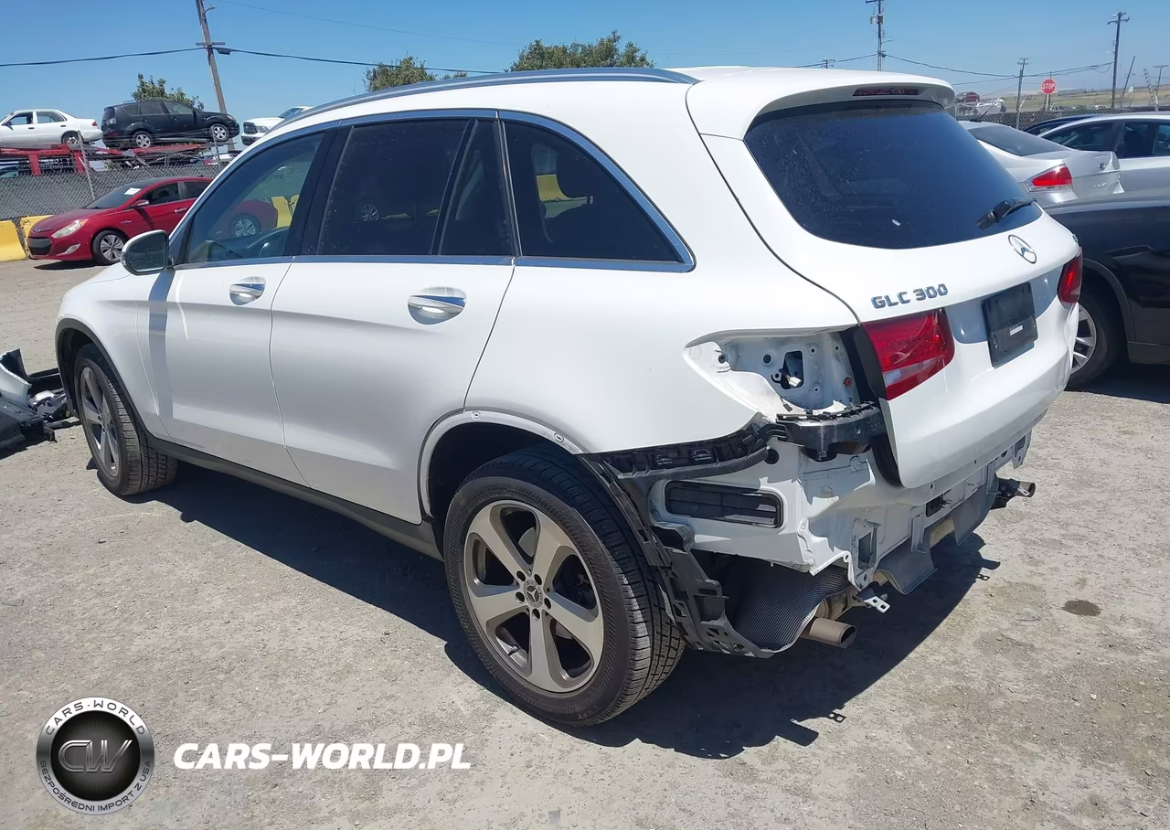 2019 Mercedes-Benz Glc 300 4Matic VIN:WDC0G4KB2KV173729 - 3
