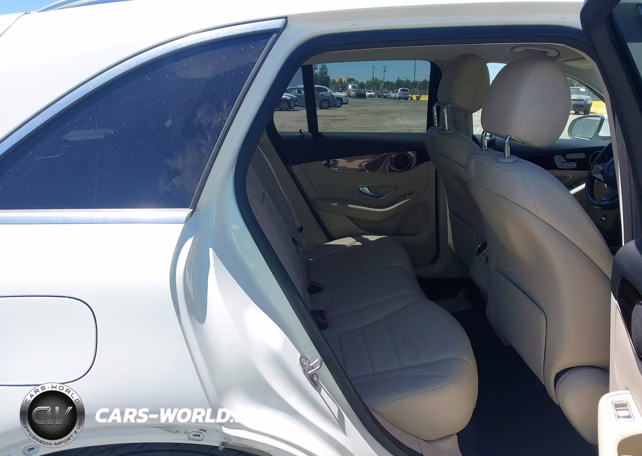 2019 Mercedes-Benz Glc 300 4Matic VIN:WDC0G4KB2KV173729 - 8