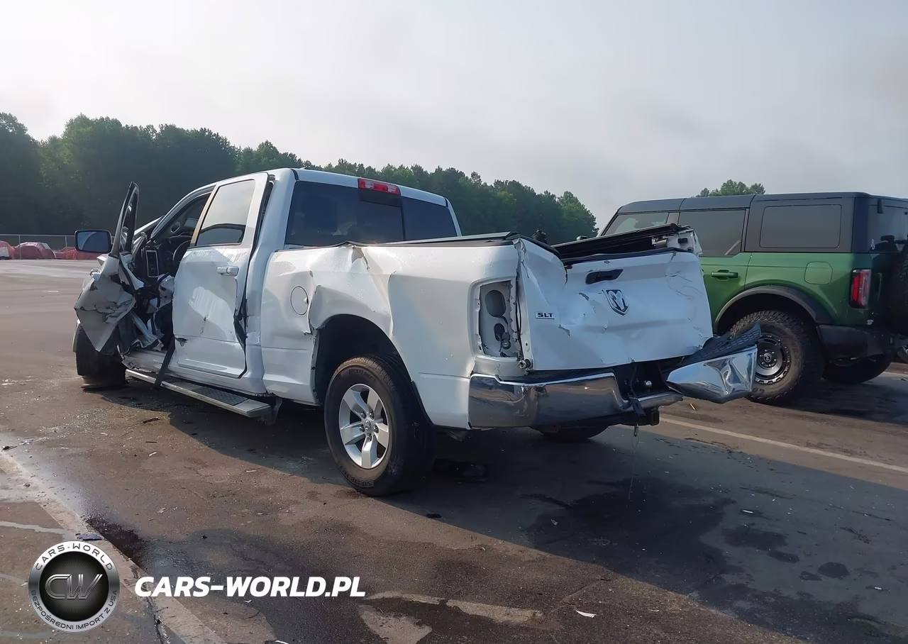 2019 Ram 1500 Classic Slt 4X2 6'4 Box VIN:1C6RR6TT3KS532427 - 3