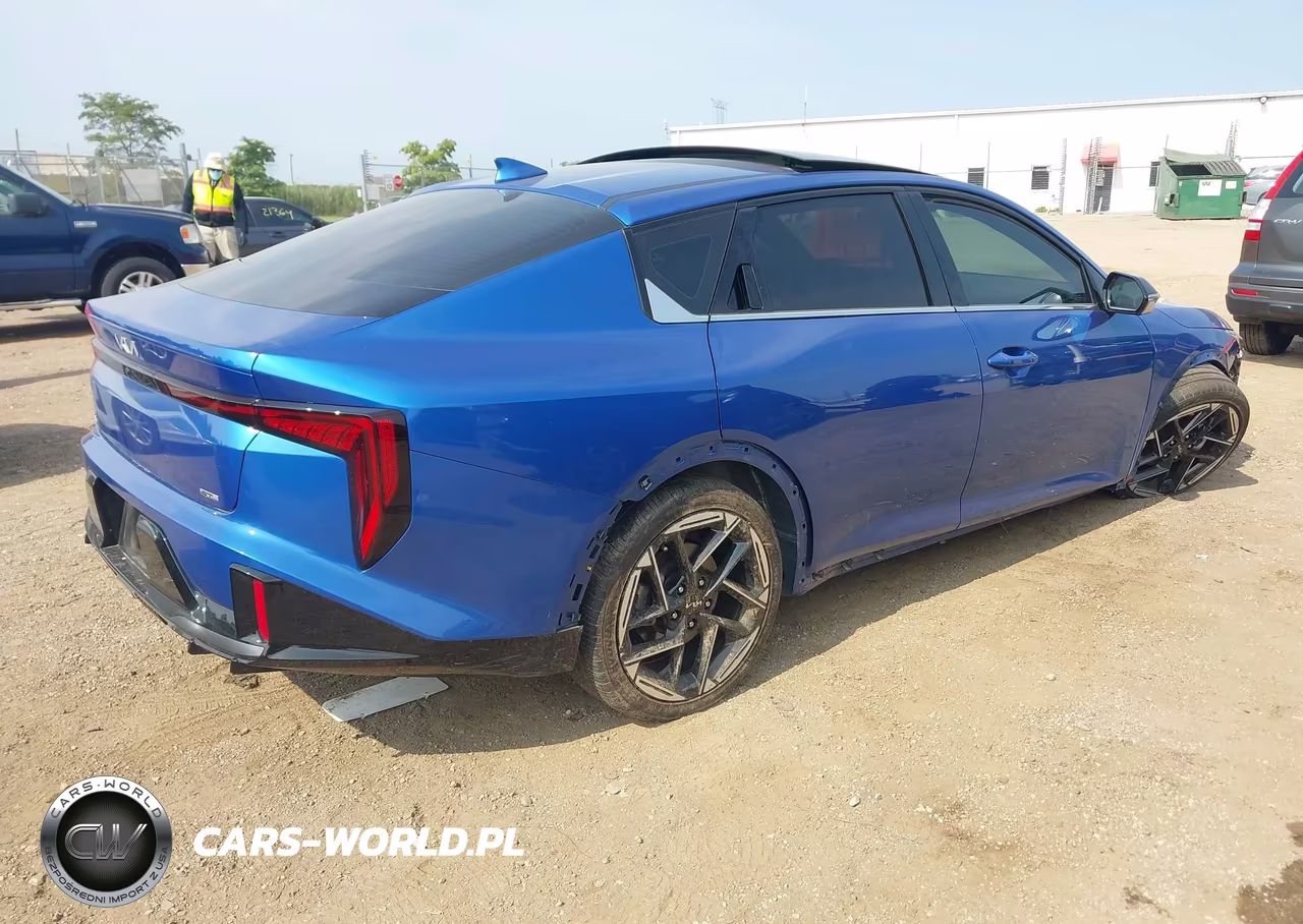 2025 Kia K4 Gt-Line VIN:3KPFW4DE2SE194630 - 4