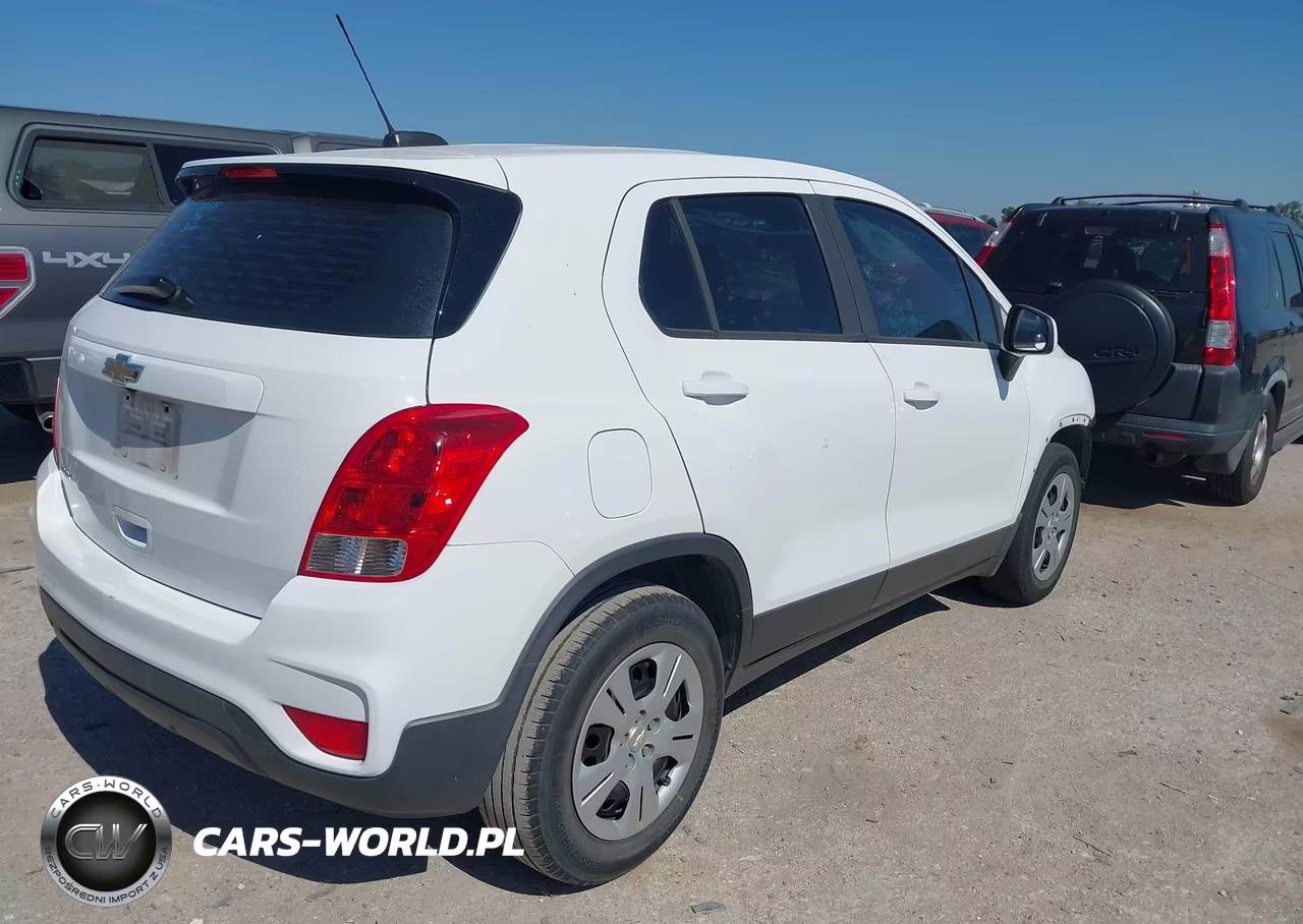 2018 Chevrolet Trax Ls VIN:3GNCJKSB2JL217193 - 4