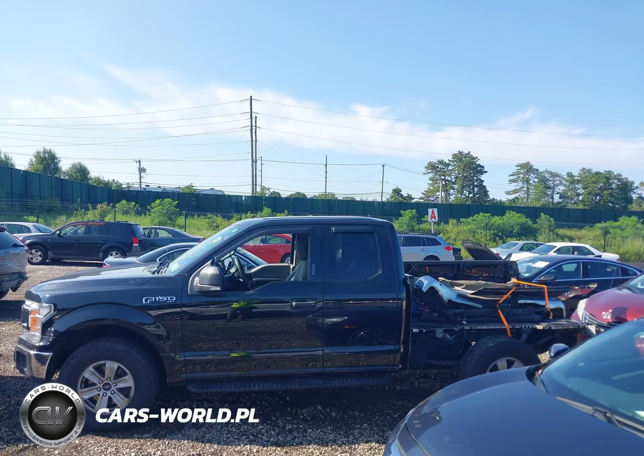 2018 Ford F-150 Xlt VIN:1FTEX1EP3JFB05725 - 14