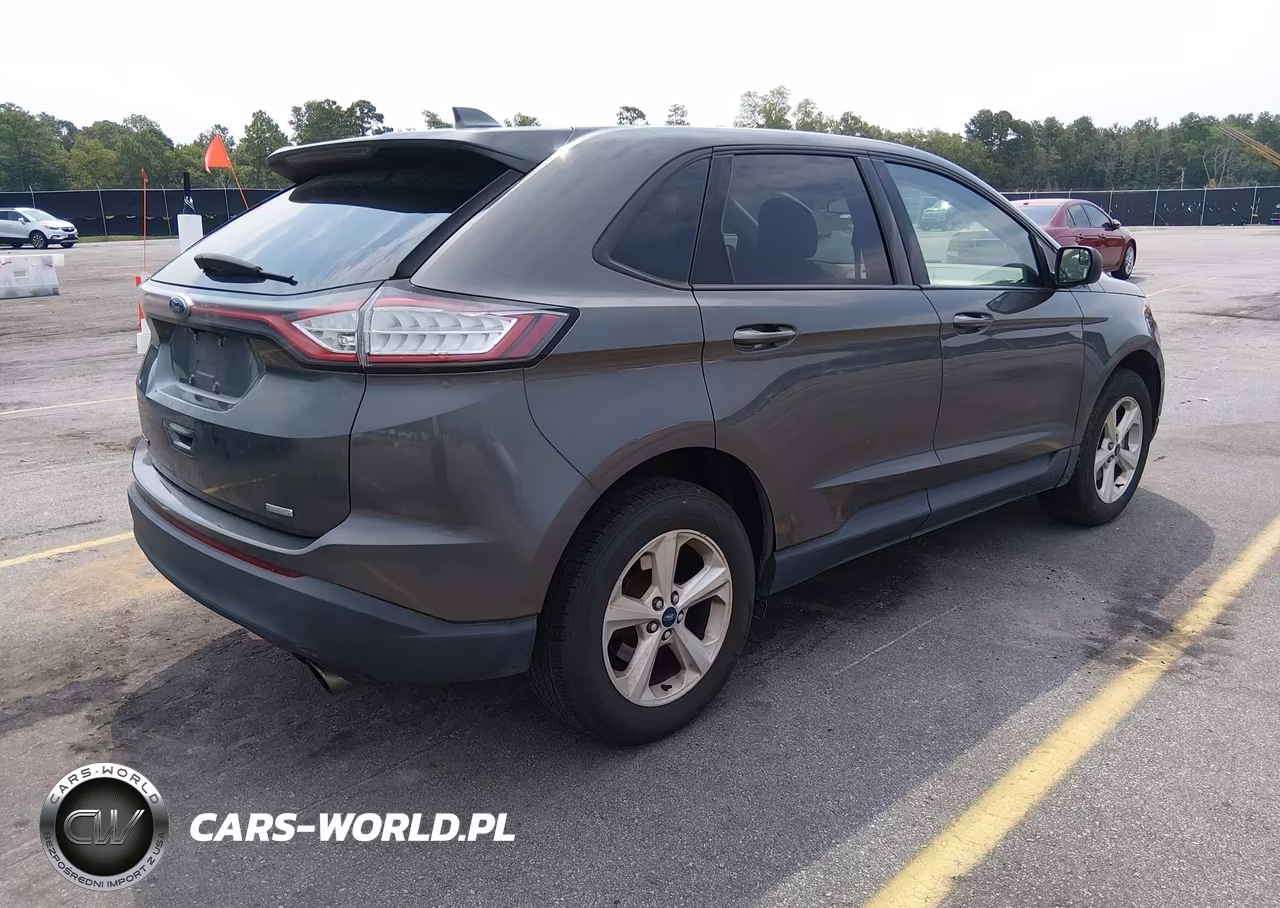 2016 Ford Edge Se VIN:2FMPK3G93GBC00812 - 4