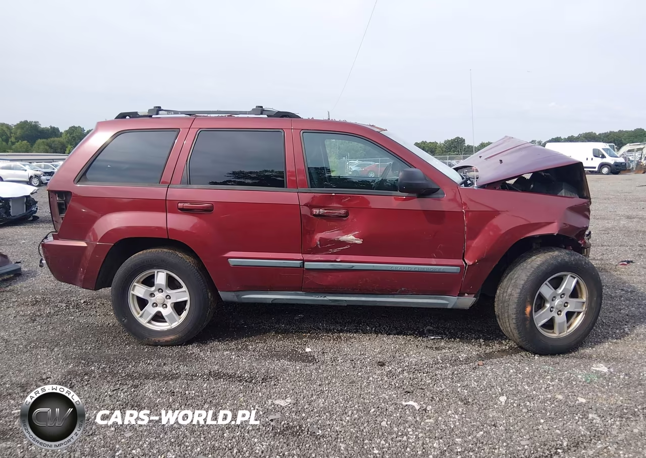 2007 Jeep Grand Cherokee Laredo VIN:1J8GS48K77C591192 - 12