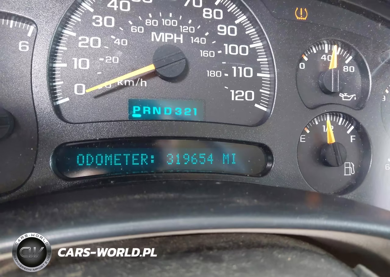 2004 Chevrolet Suburban 1500 Ls VIN:1GNFK16Z44J174919 - 7