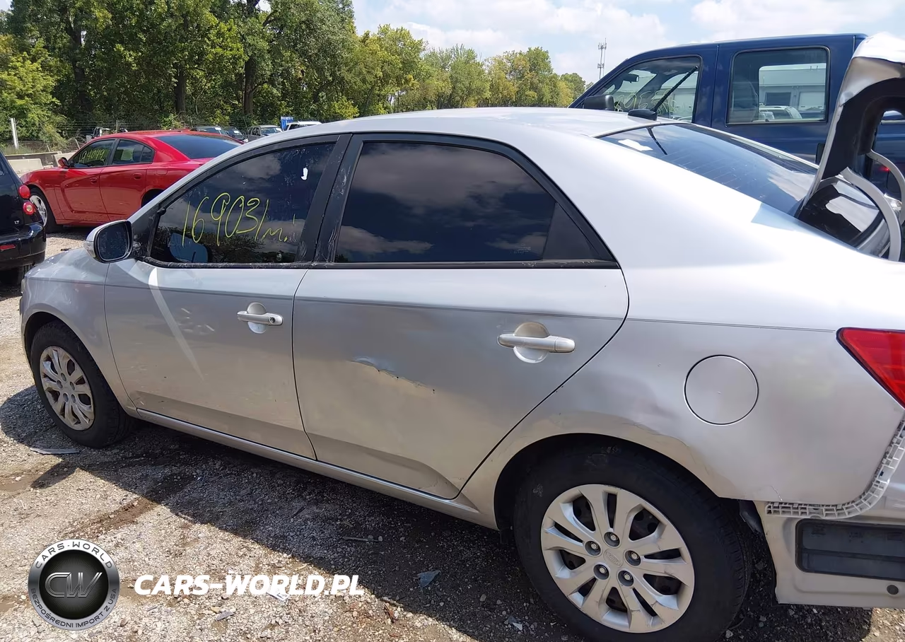 2010 Kia Forte Ex VIN:KNAFU4A26A5809039 - 17