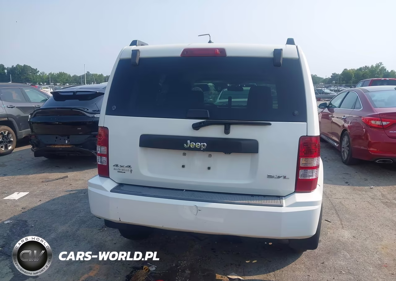 2008 Jeep Liberty Sport VIN:1J8GN28K98W279015 - 17