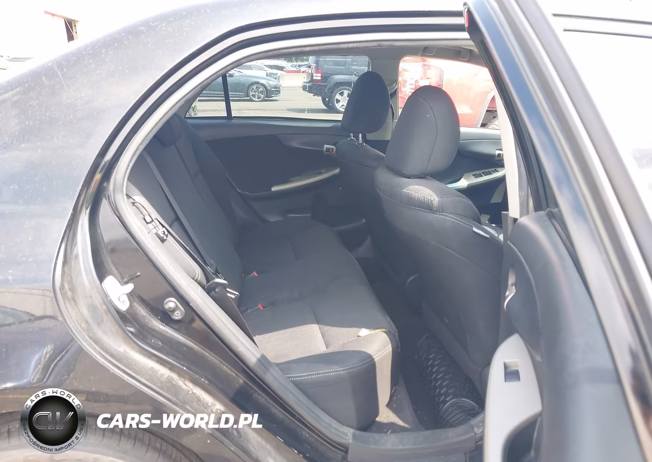 2013 Toyota Corolla S VIN:2T1BU4EE6DC021178 - 8