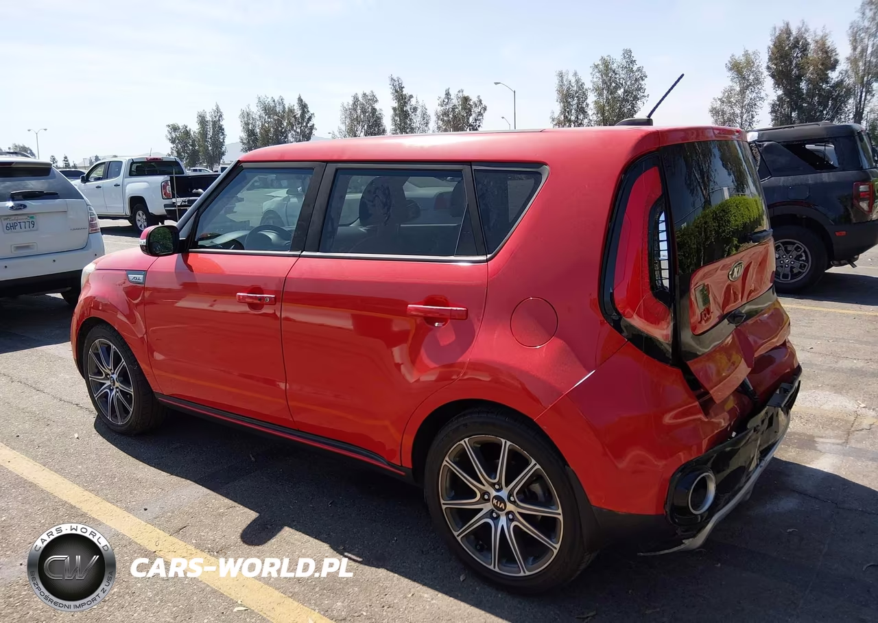 2018 Kia Soul ! VIN:KNDJX3AA0J7519907 - 3
