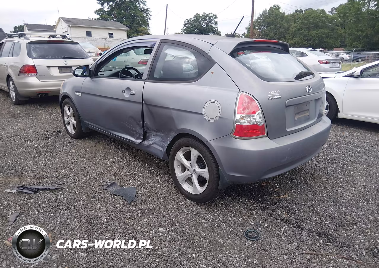 2009 Hyundai Accent Se VIN:KMHCN36C09U114227 - 3