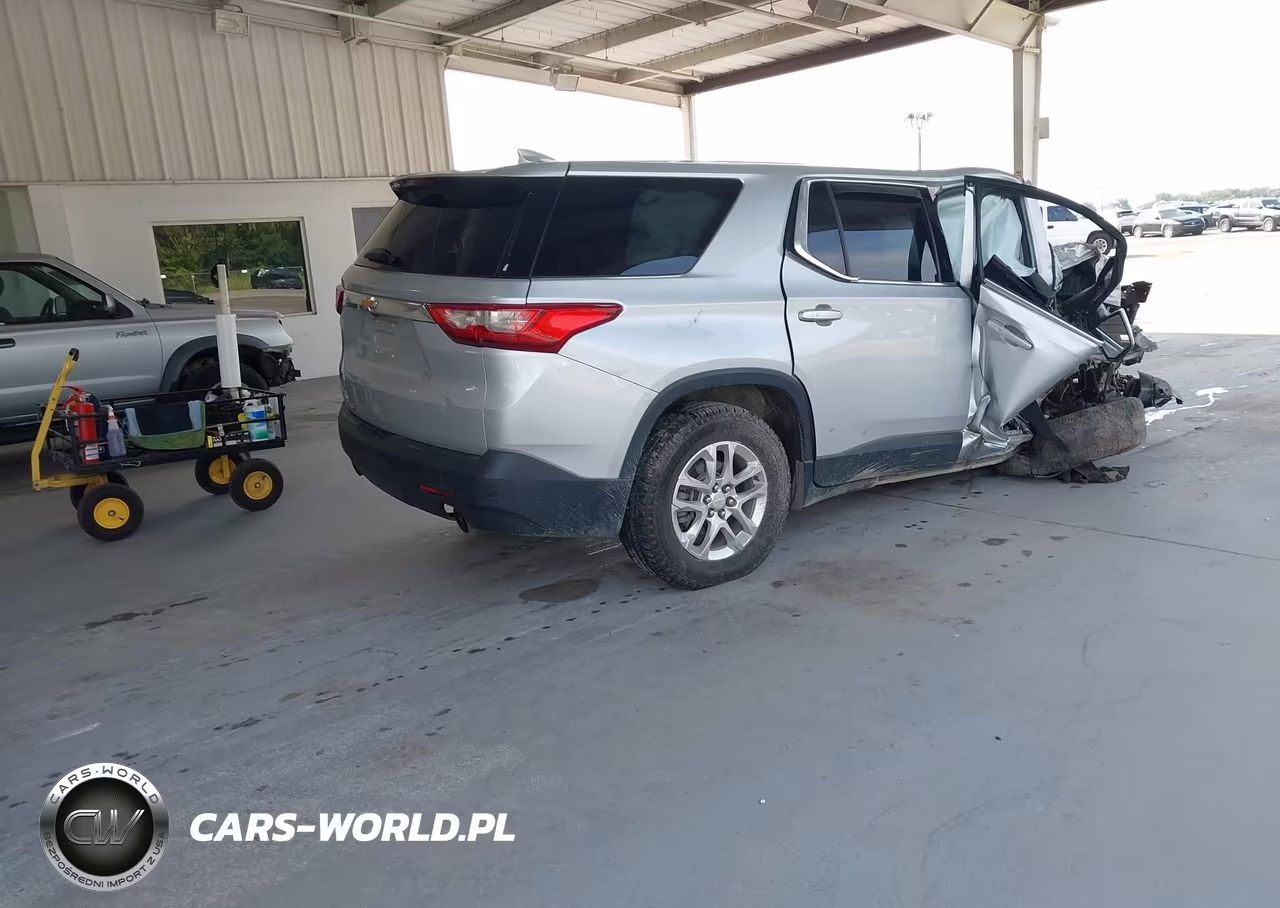 2021 Chevrolet Traverse Fwd Ls VIN:1GNERFKW4MJ234407 - 4