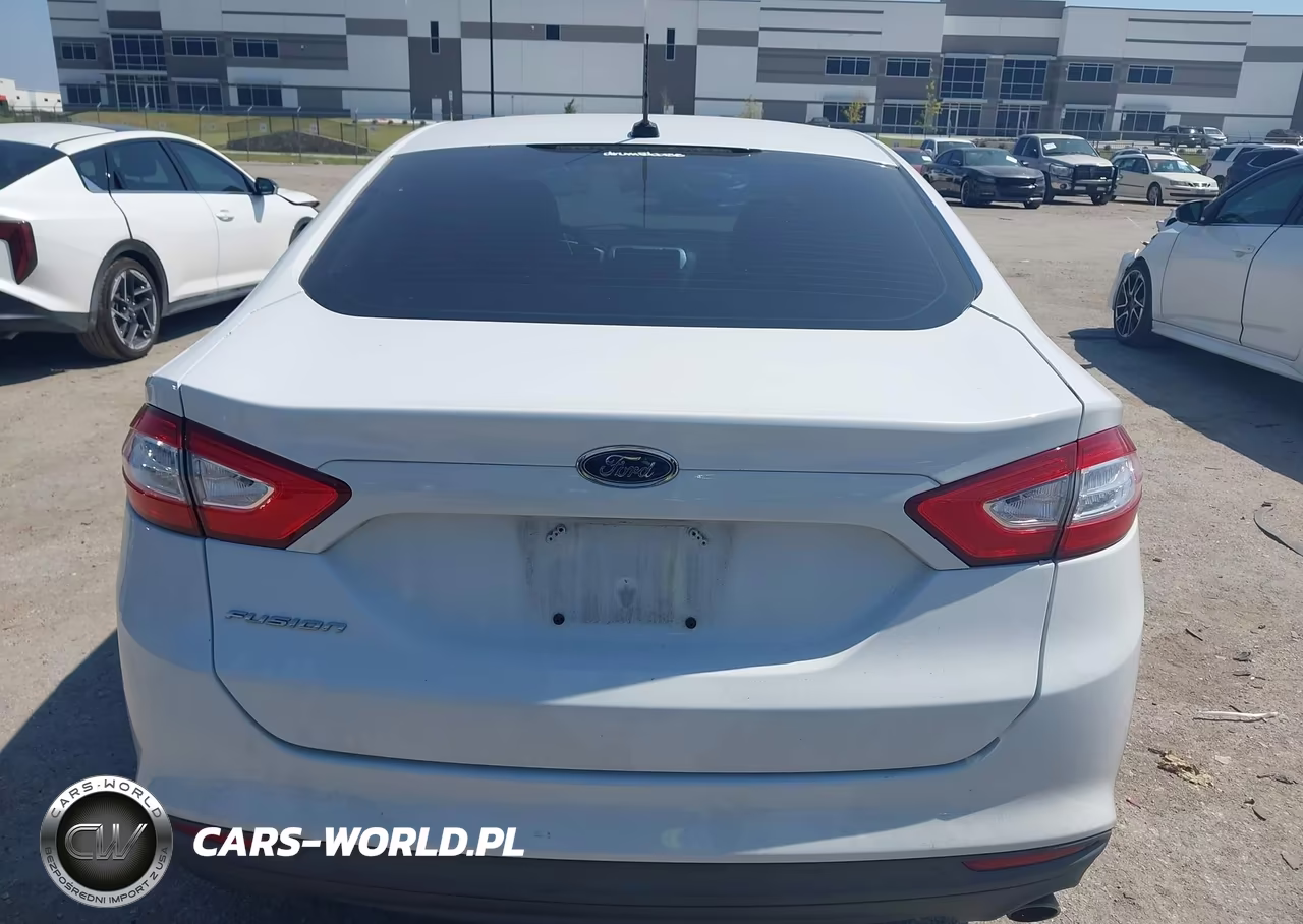 2013 Ford Fusion S VIN:3FA6P0G73DR364708 - 16