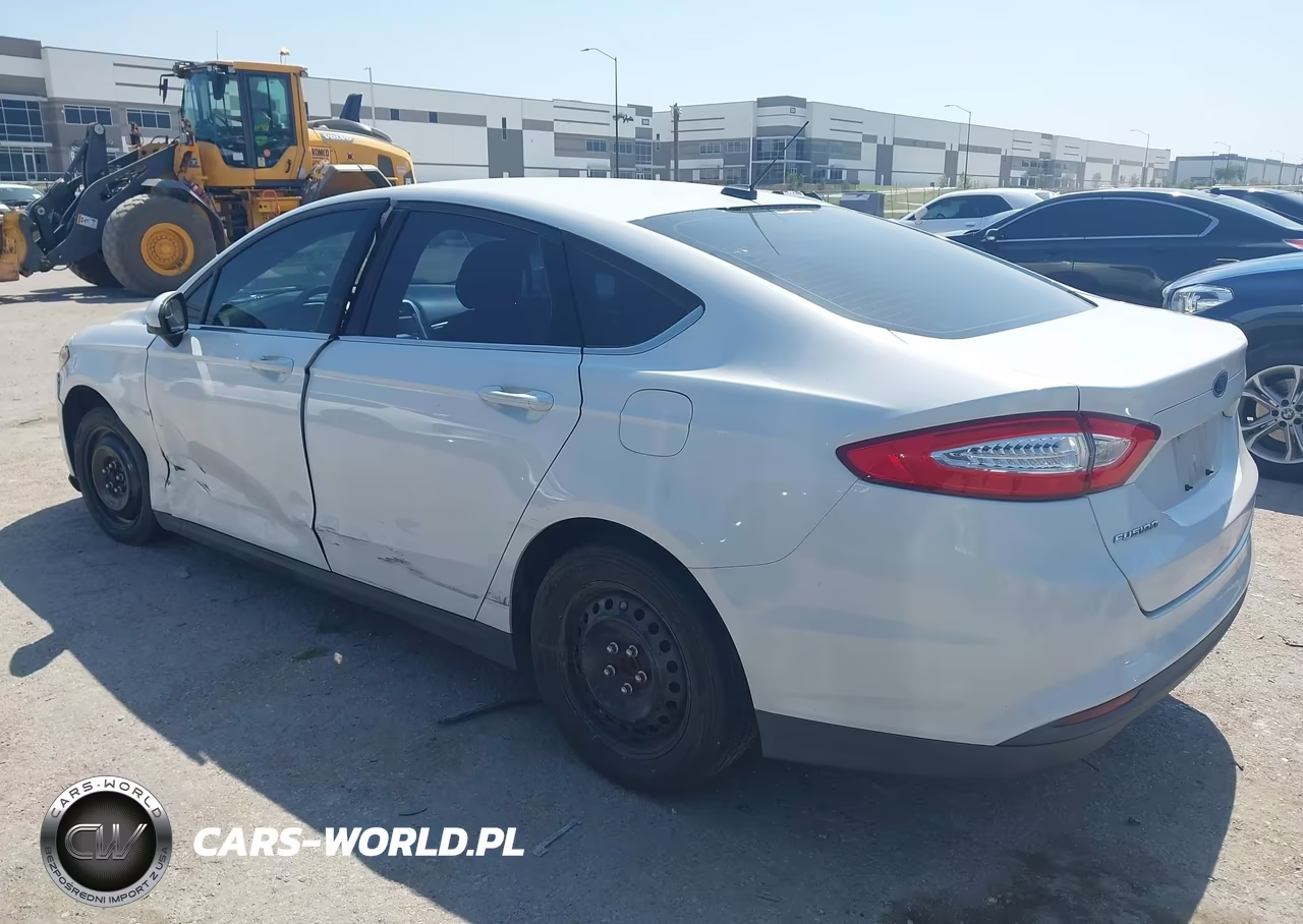 2013 Ford Fusion S VIN:3FA6P0G73DR364708 - 3