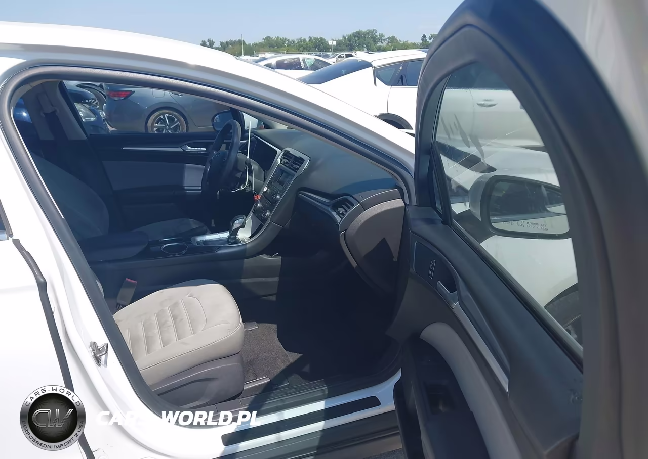 2013 Ford Fusion S VIN:3FA6P0G73DR364708 - 5