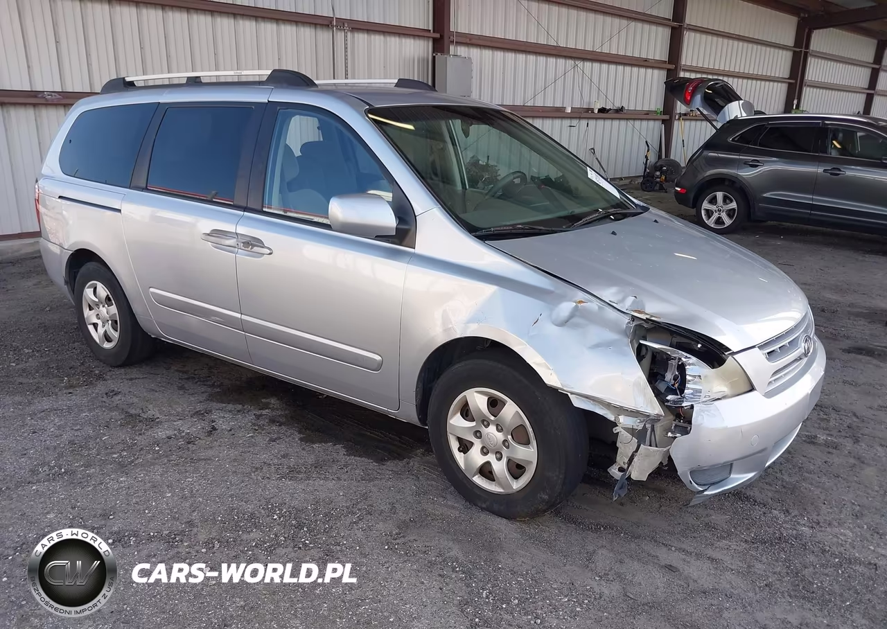 2008 Kia Sedona Lx