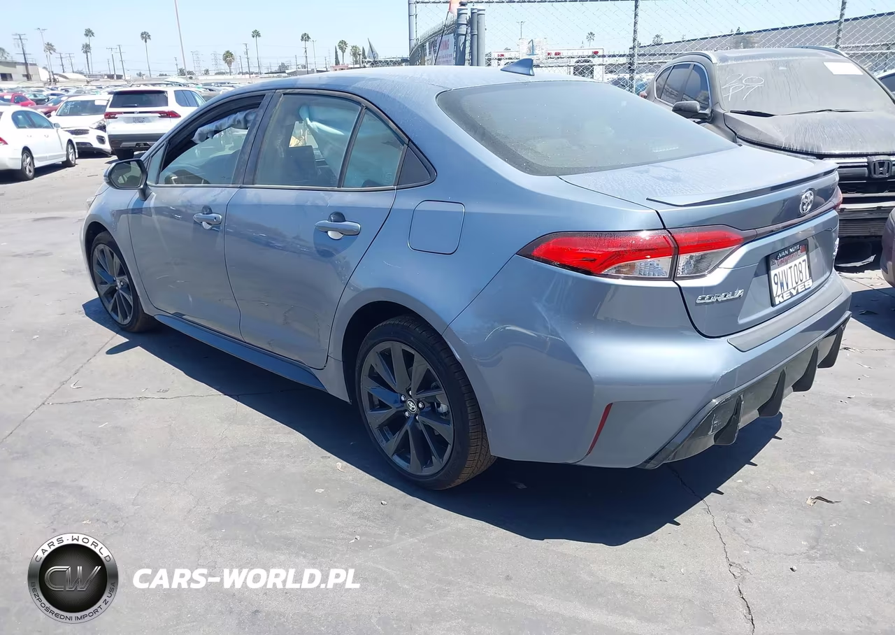 2026 Toyota Corolla Hybrid Hybrid Se VIN:JTDBCMFE8T3127138 - 3