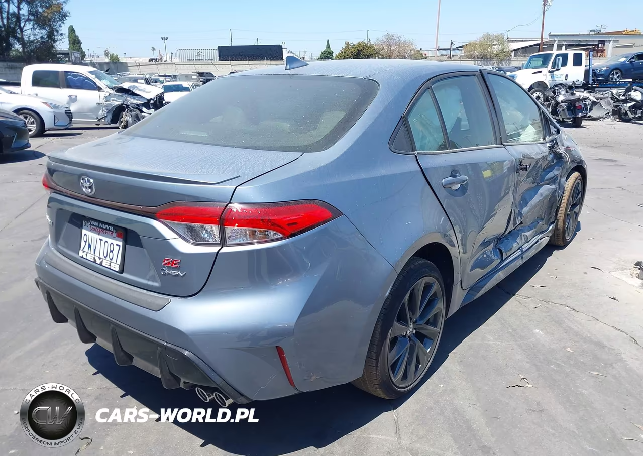 2026 Toyota Corolla Hybrid Hybrid Se VIN:JTDBCMFE8T3127138 - 4