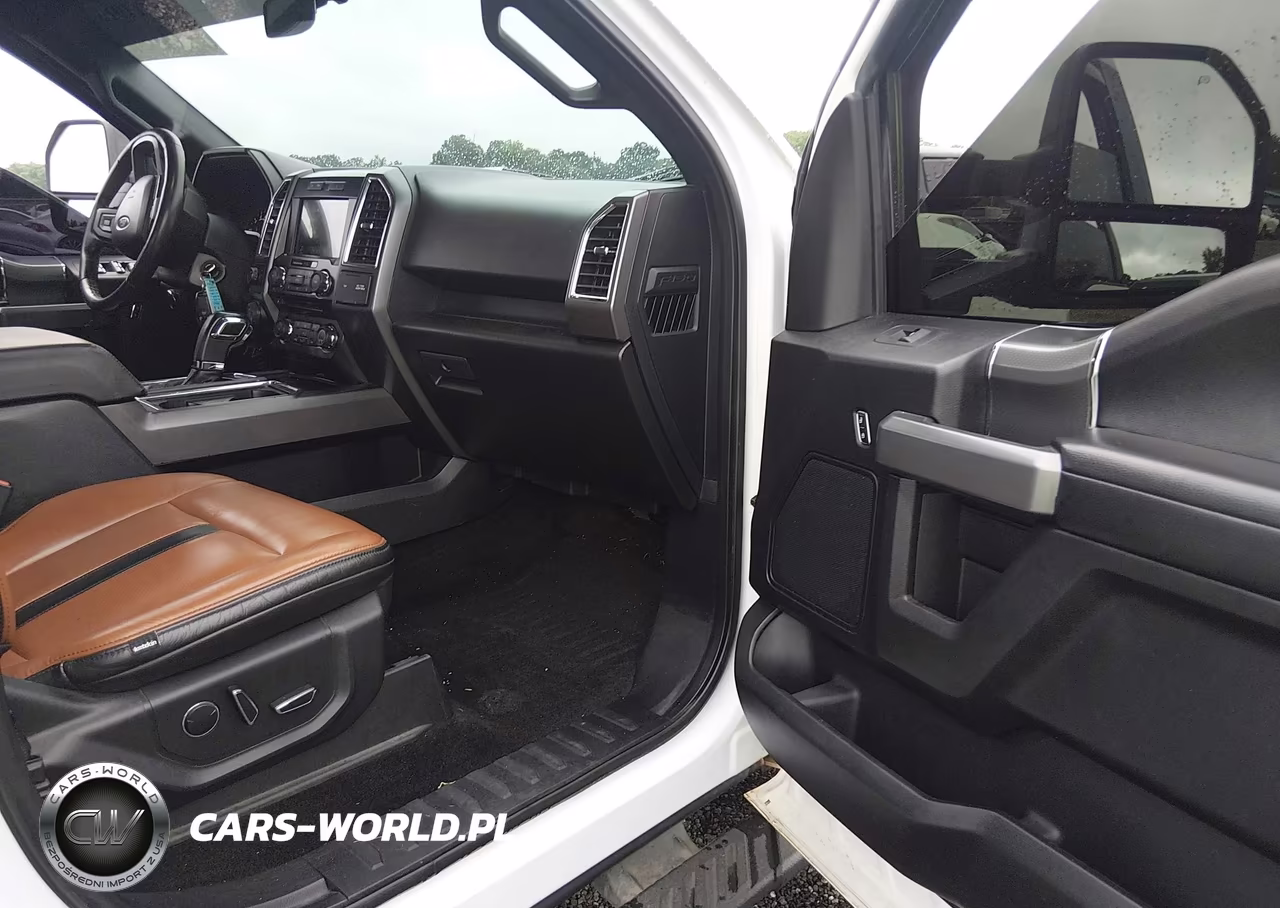 2016 Ford F-150 Xlt VIN:1FTEW1EG2GFD10299 - 5
