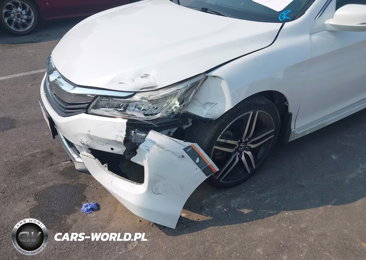 2016 Honda Accord Touring VIN:1HGCR3F92GA027734 - 6